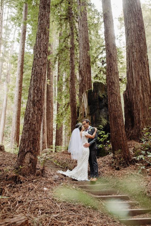 waterfall lodge weddings in ben lomond, california