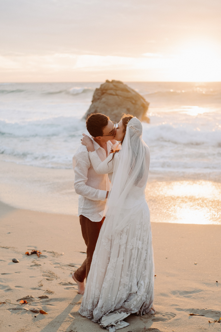 beach elopement in Big Sur California